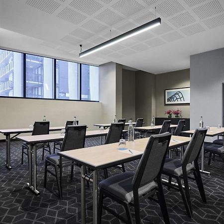 Vibe Hotel Melbourne Docklands Экстерьер фото
